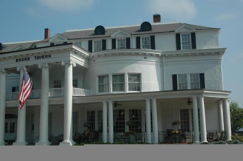 Historic Boone Tavern Berea Eksteriør bilde